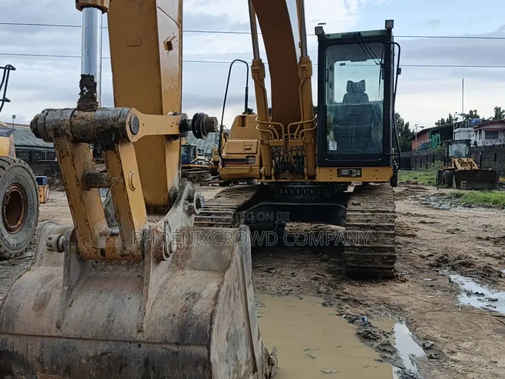 320bl Excavator