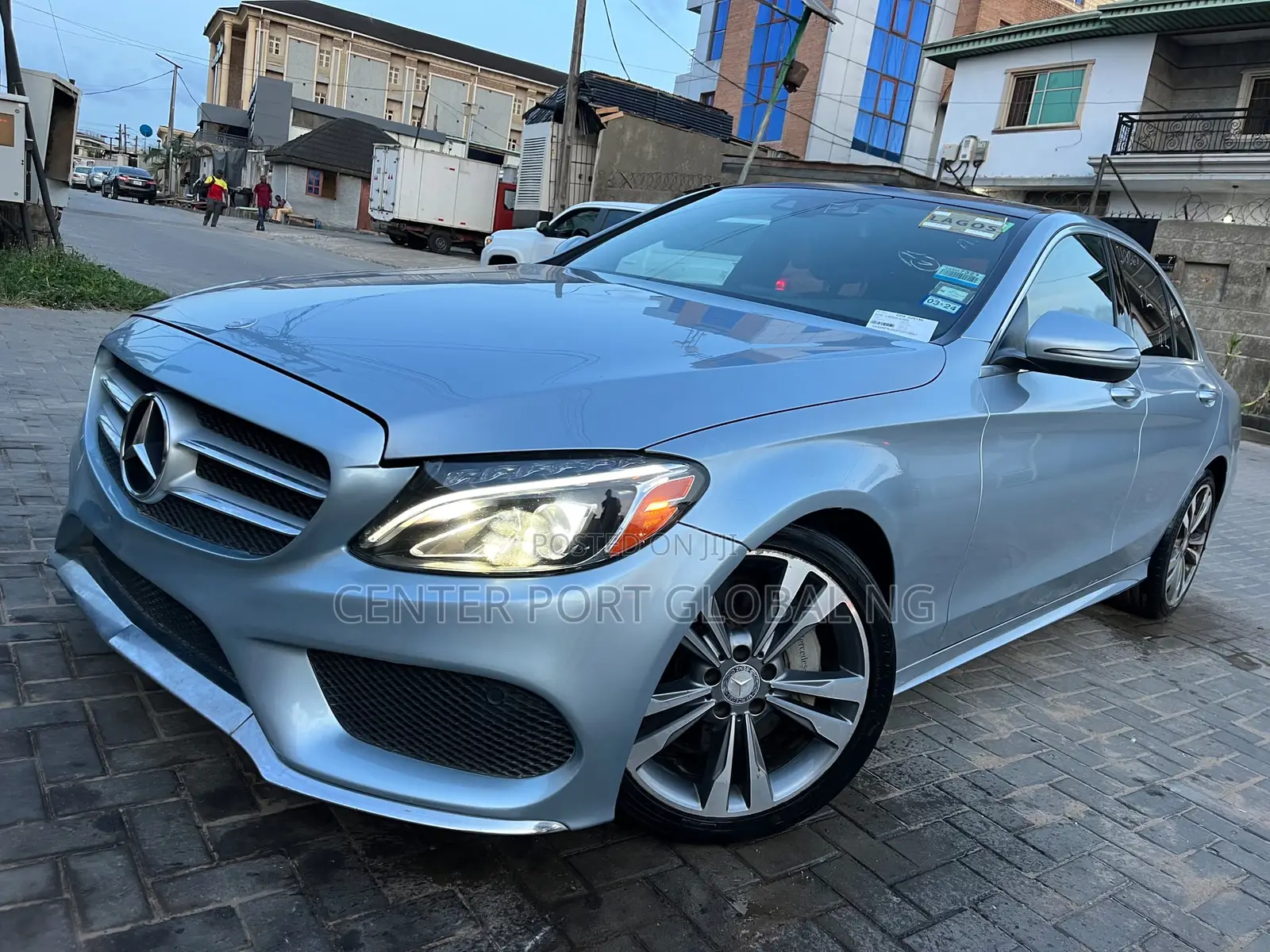 Mercedes-Benz C300 Sport 4Matic Sedan AWD (2.0L 4cyl 7A) 2017 Blue
