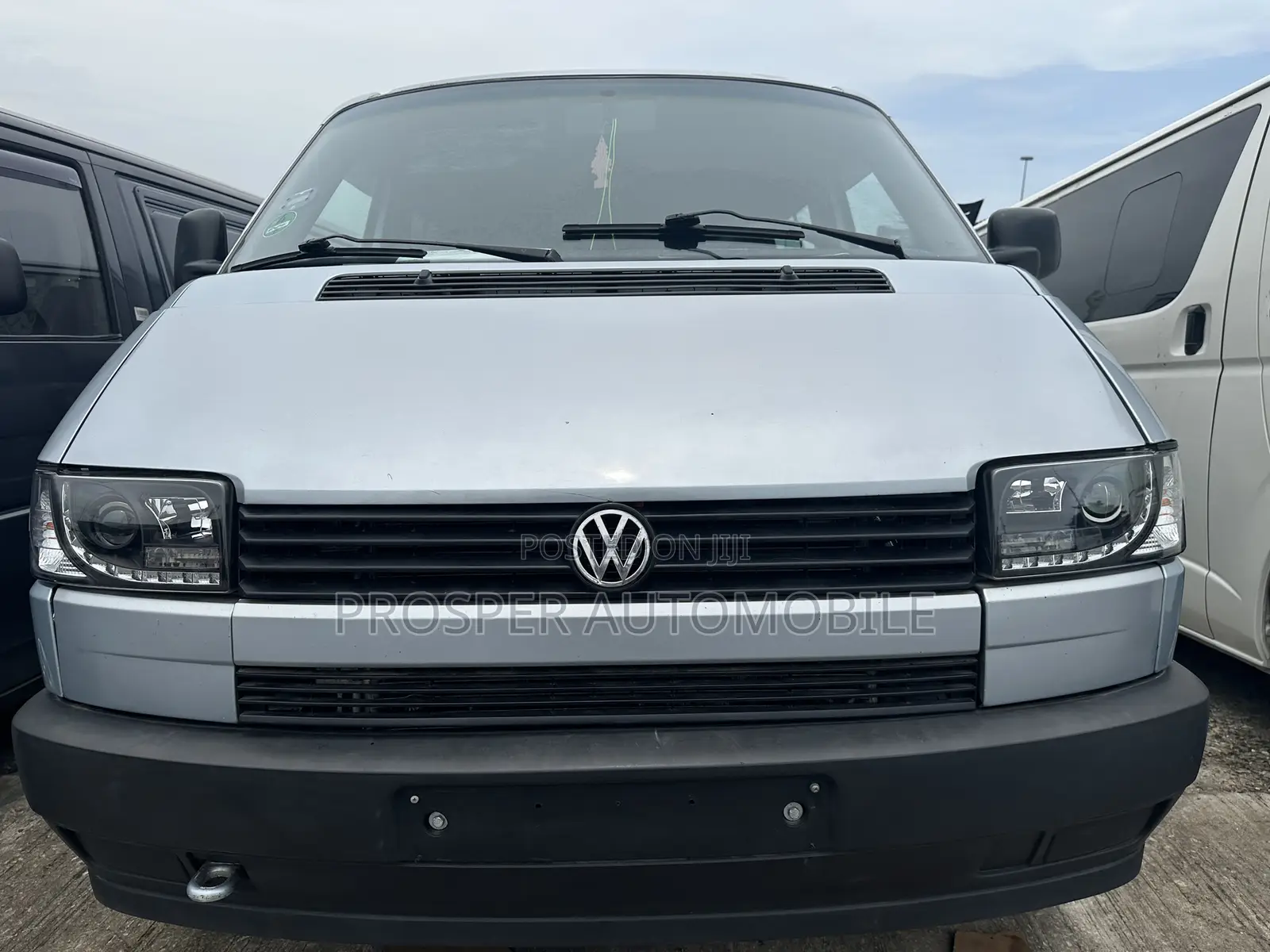 Volkswagen Transporter 2005 Grey