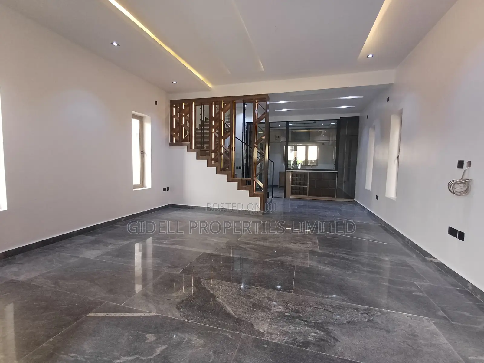 4bdrm Duplex in Mabushi for rent