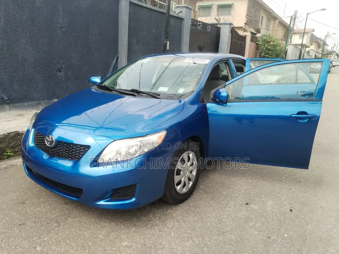 Toyota Corolla LE 4dr Sedan (1.8L 4cyl 4A) 2010 Blue