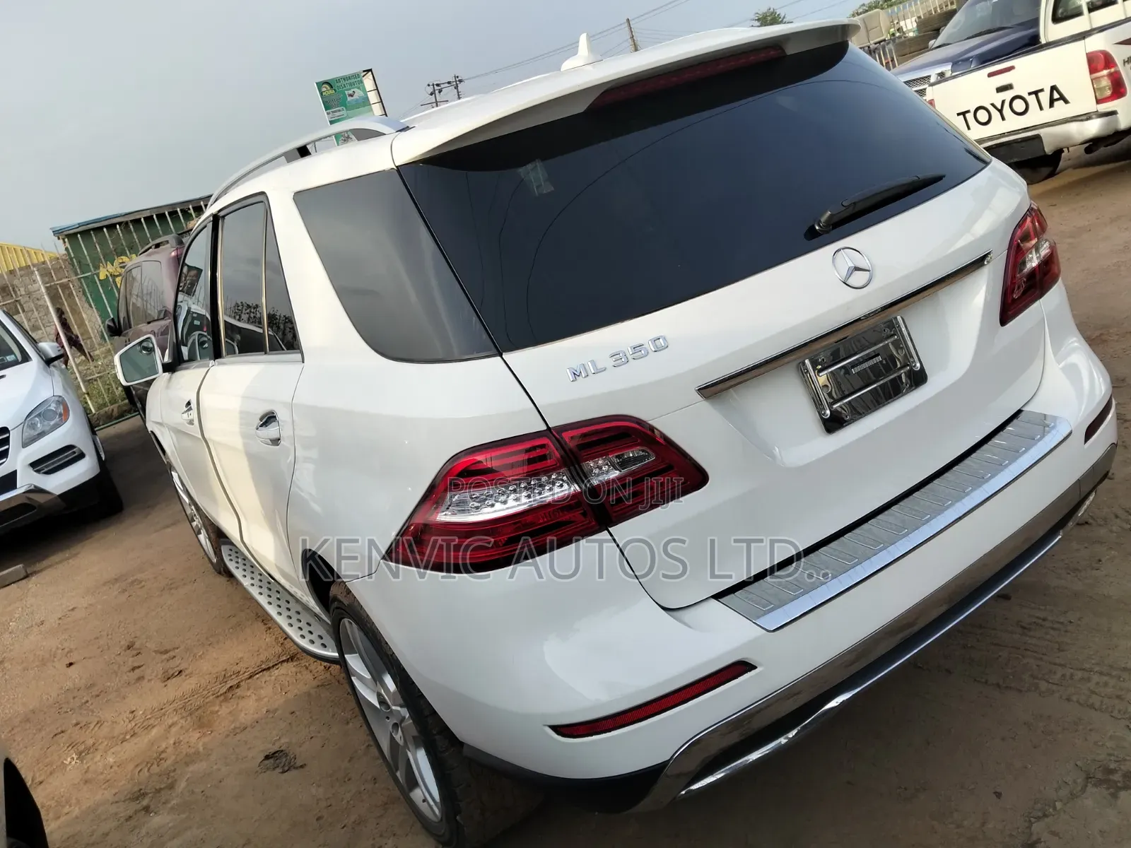 Mercedes-Benz M Class ML 350 4Matic 2013 White
