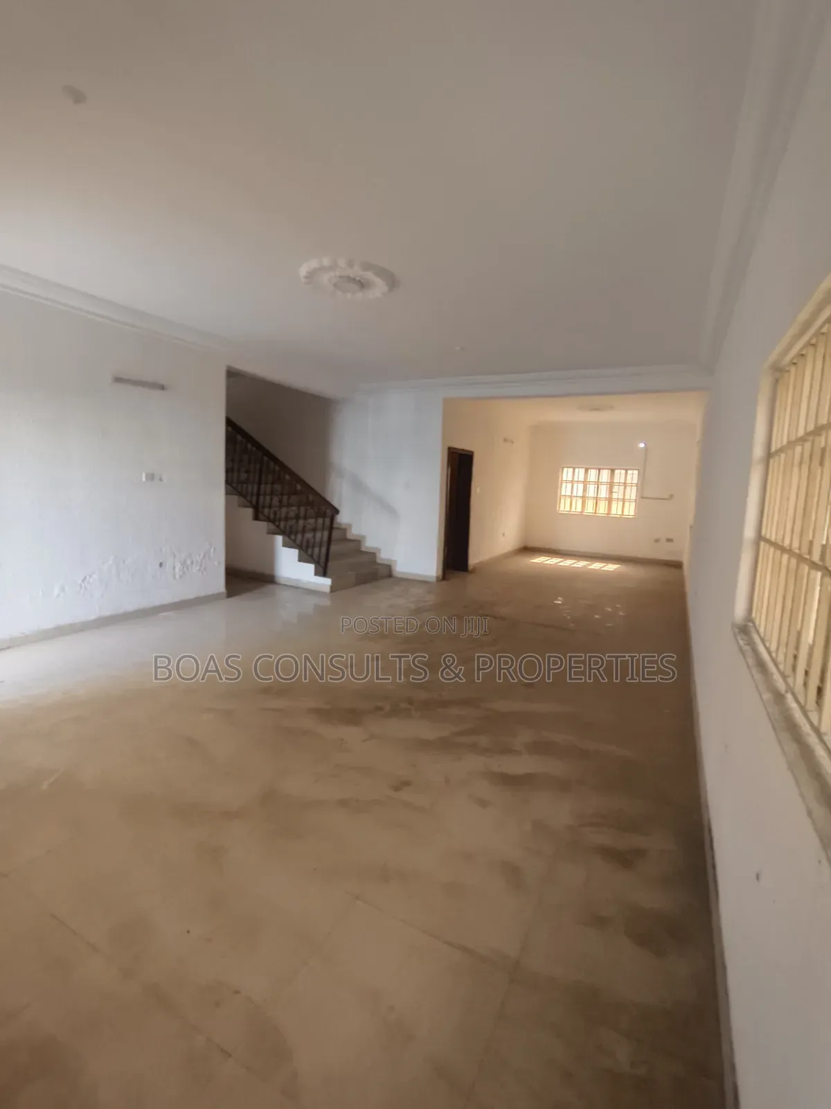 5bdrm Duplex in Sangotedo for sale