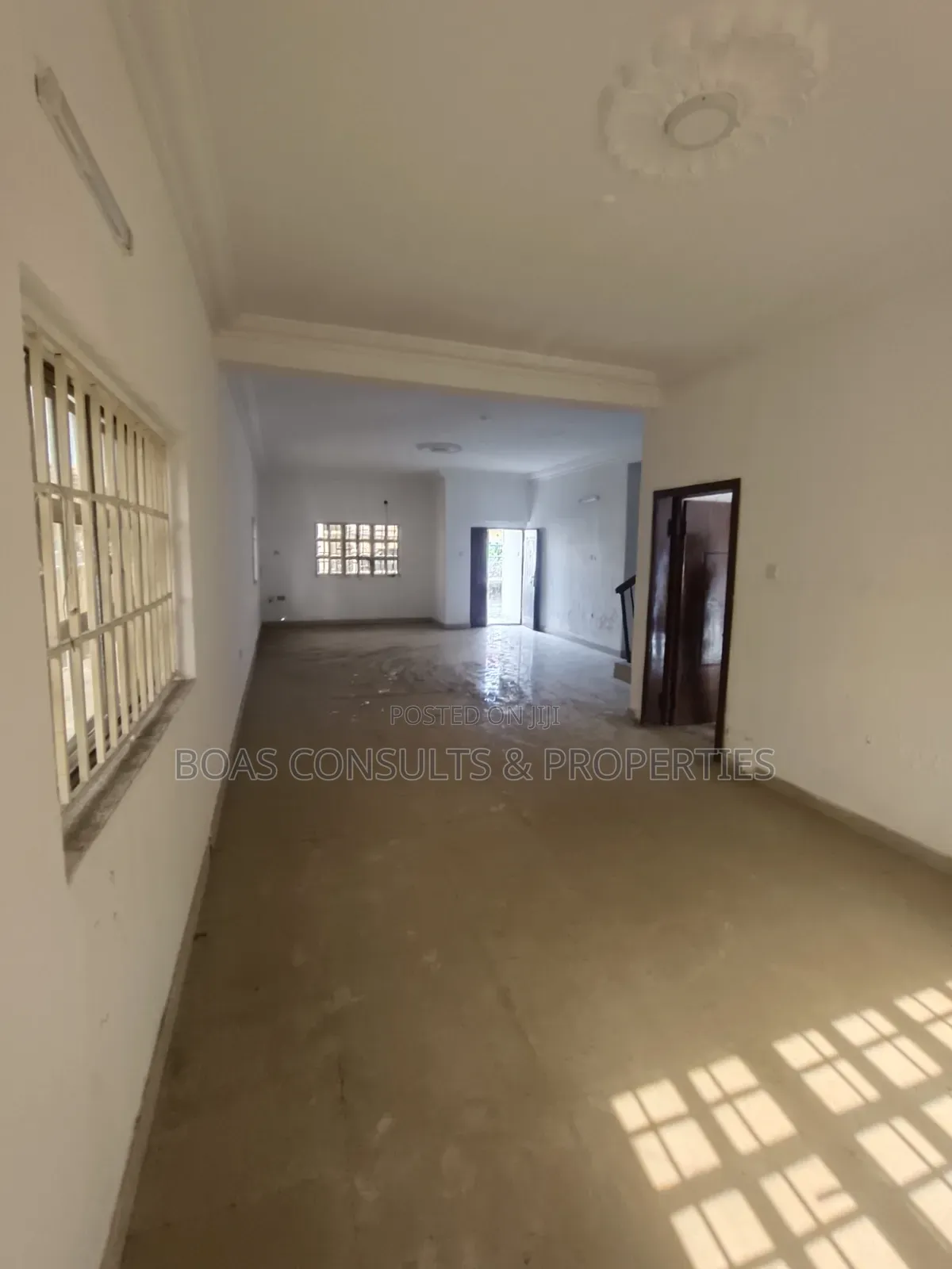 5bdrm Duplex in Sangotedo for sale