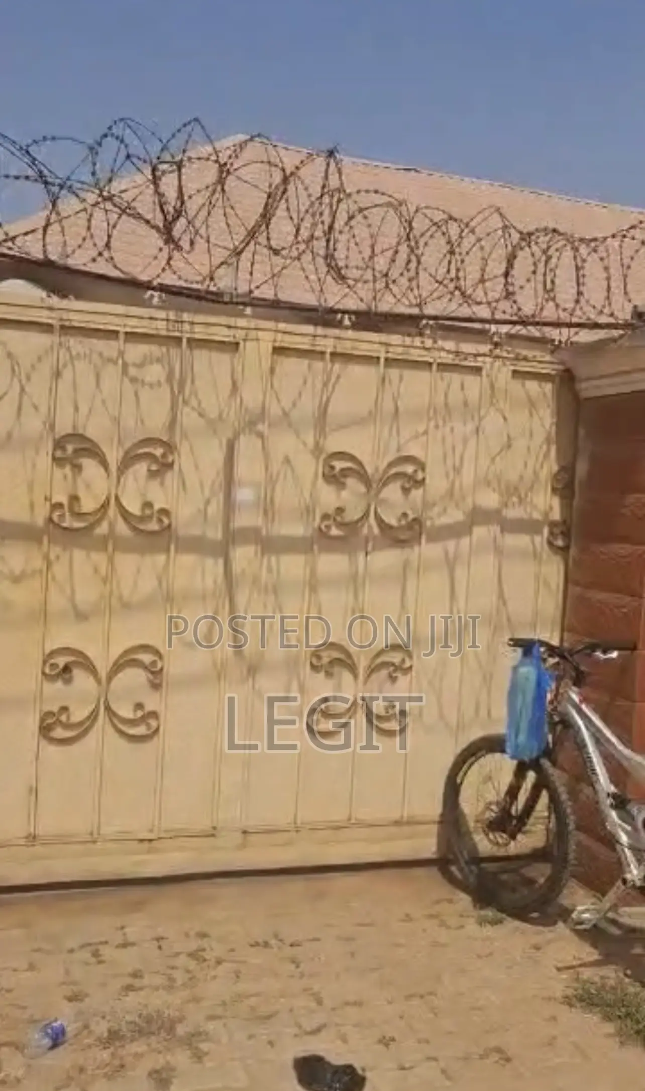 2bdrm Block of Flats in Lugbe District for sale