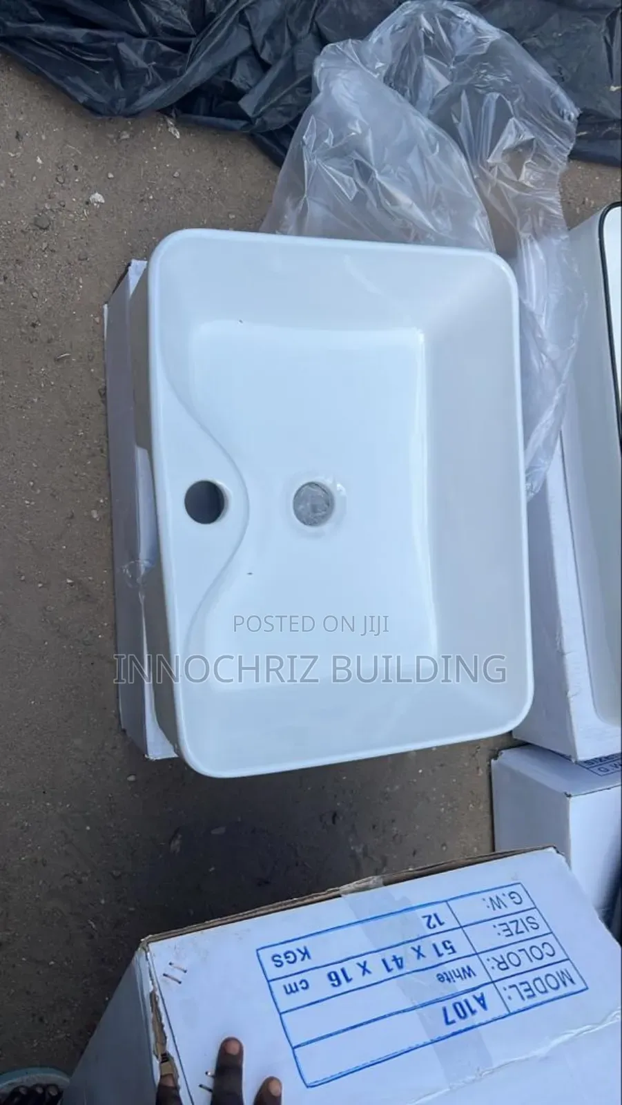 Countertop Basin With Tap Hole