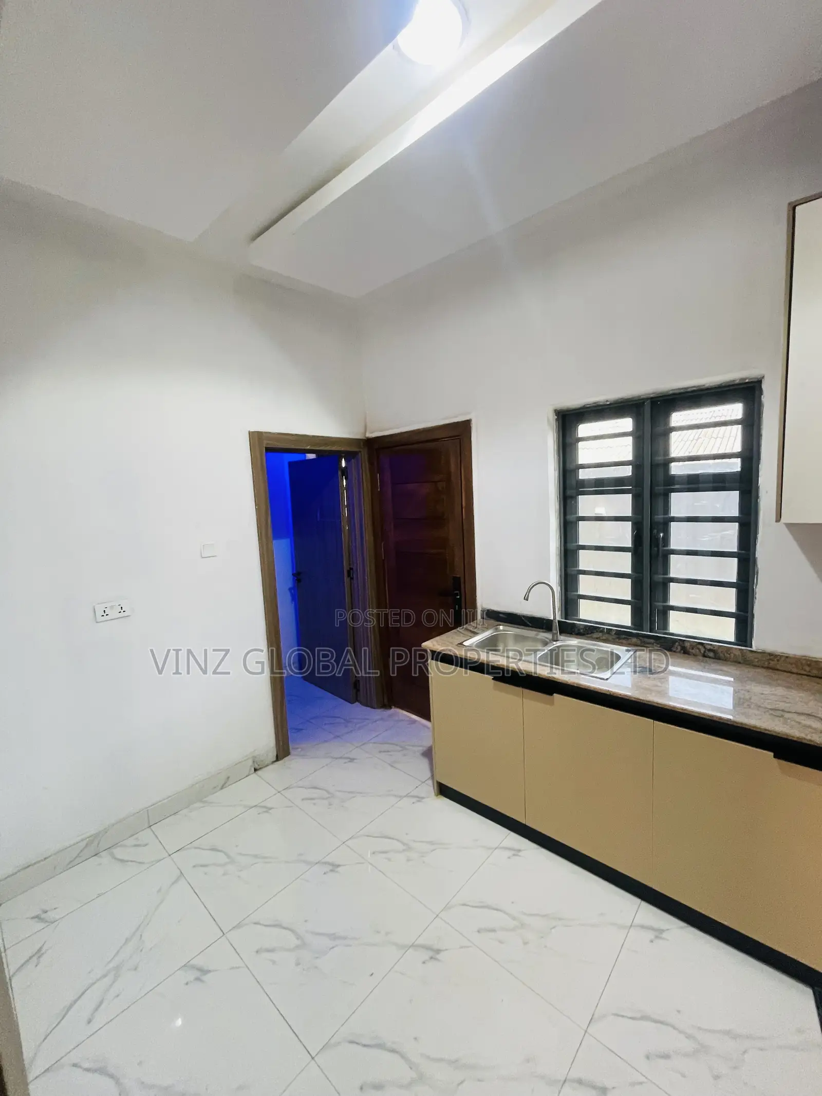 2bdrm Duplex in Lekki for rent