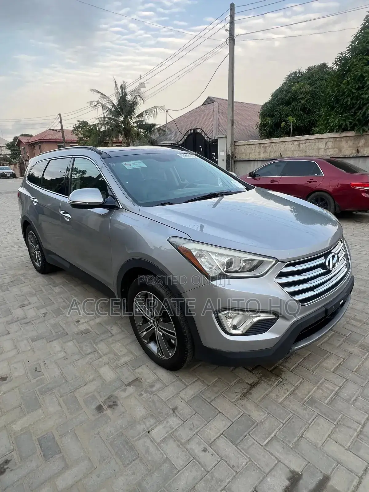 Hyundai Santa Fe Limited 4dr SUV AWD (3.3L 6cyl 6A) 2014 Silver