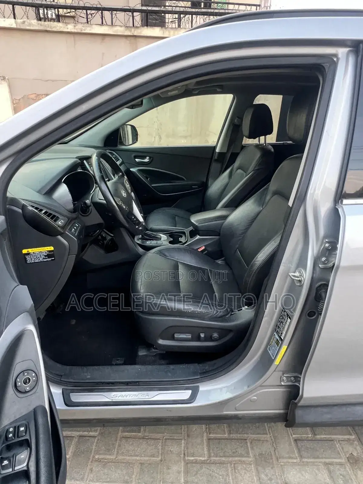 Hyundai Santa Fe Limited 4dr SUV AWD (3.3L 6cyl 6A) 2014 Silver