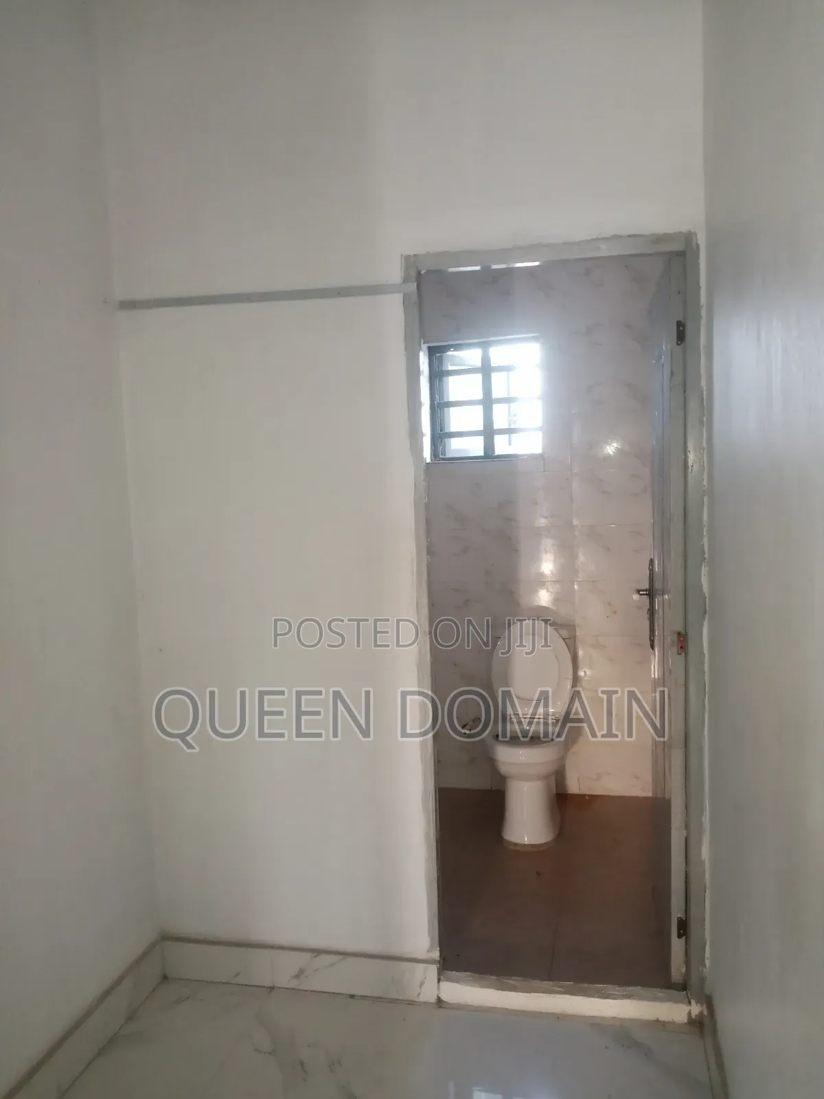 2bdrm Block of Flats in Silver Land Estate, Sangotedo for rent