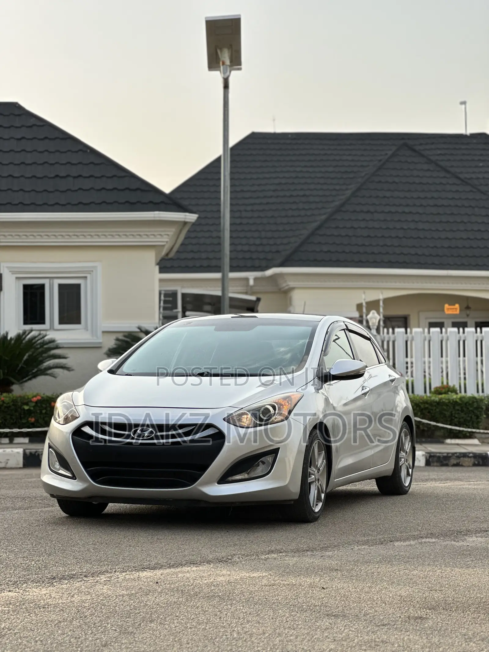 Hyundai Elantra GT 2013 Silver