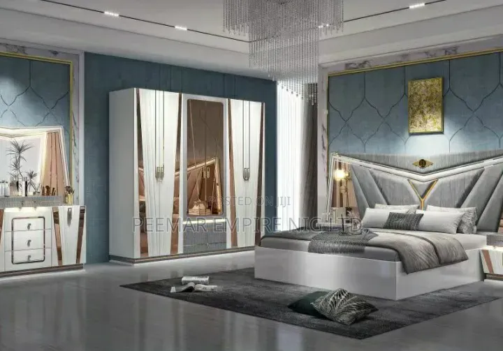 Executive Classic Imported 6 by 7 Set of Bed ,Too Good to Resist