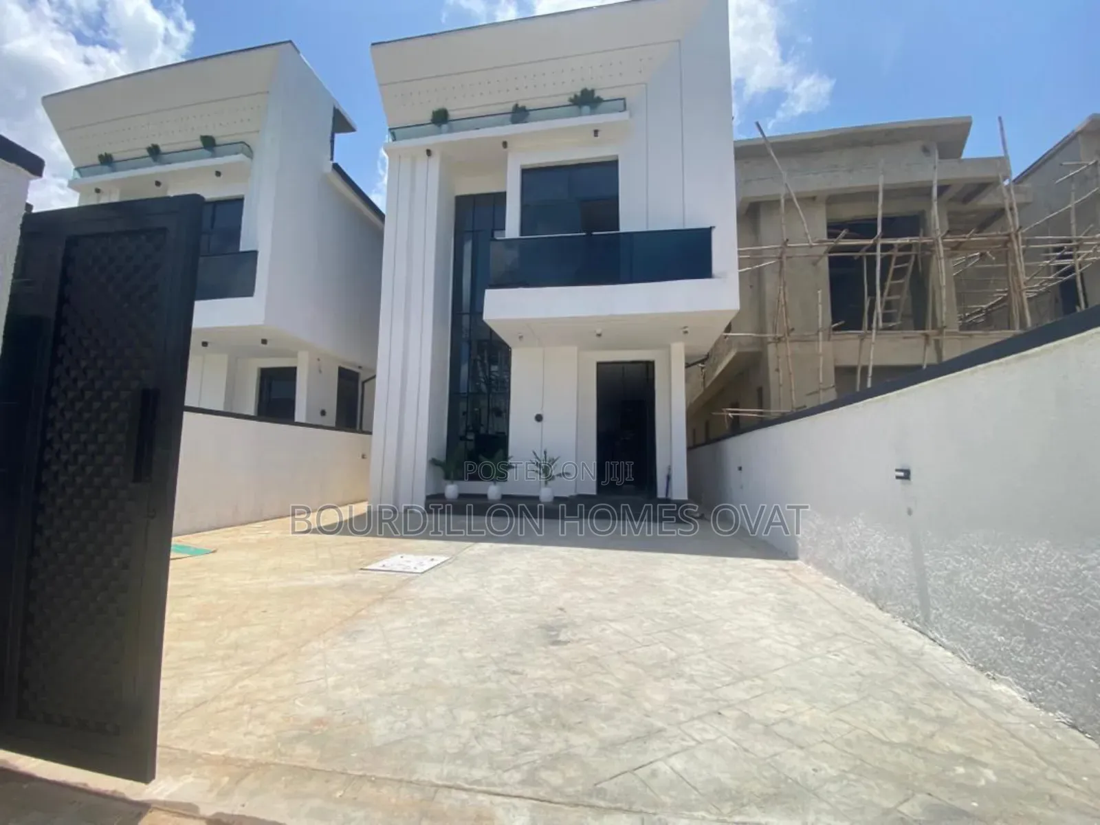 5bdrm Duplex in Orchid Lekki Lagos for sale
