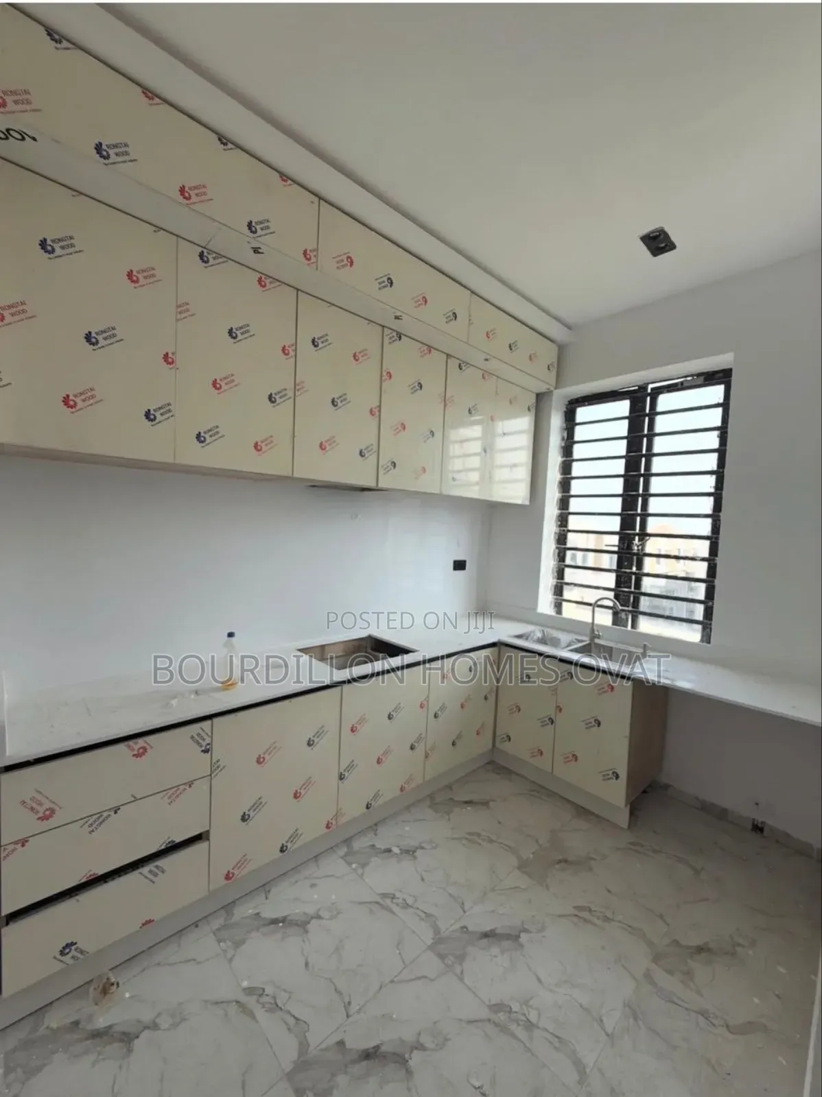 2bdrm Apartment in Orchid Lekki Lagos for rent