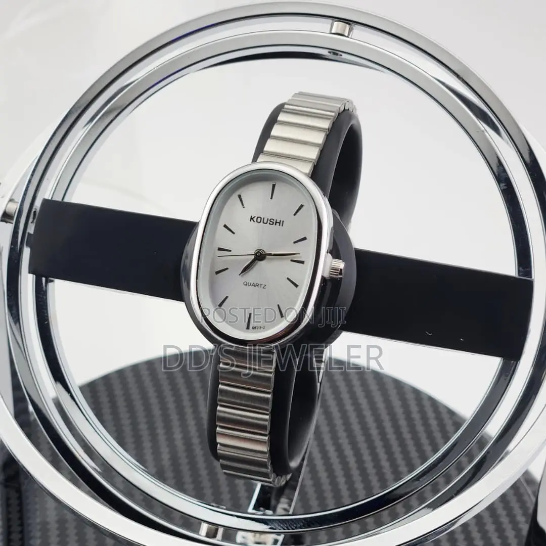 Hand Chain Wristwatch Koshi
