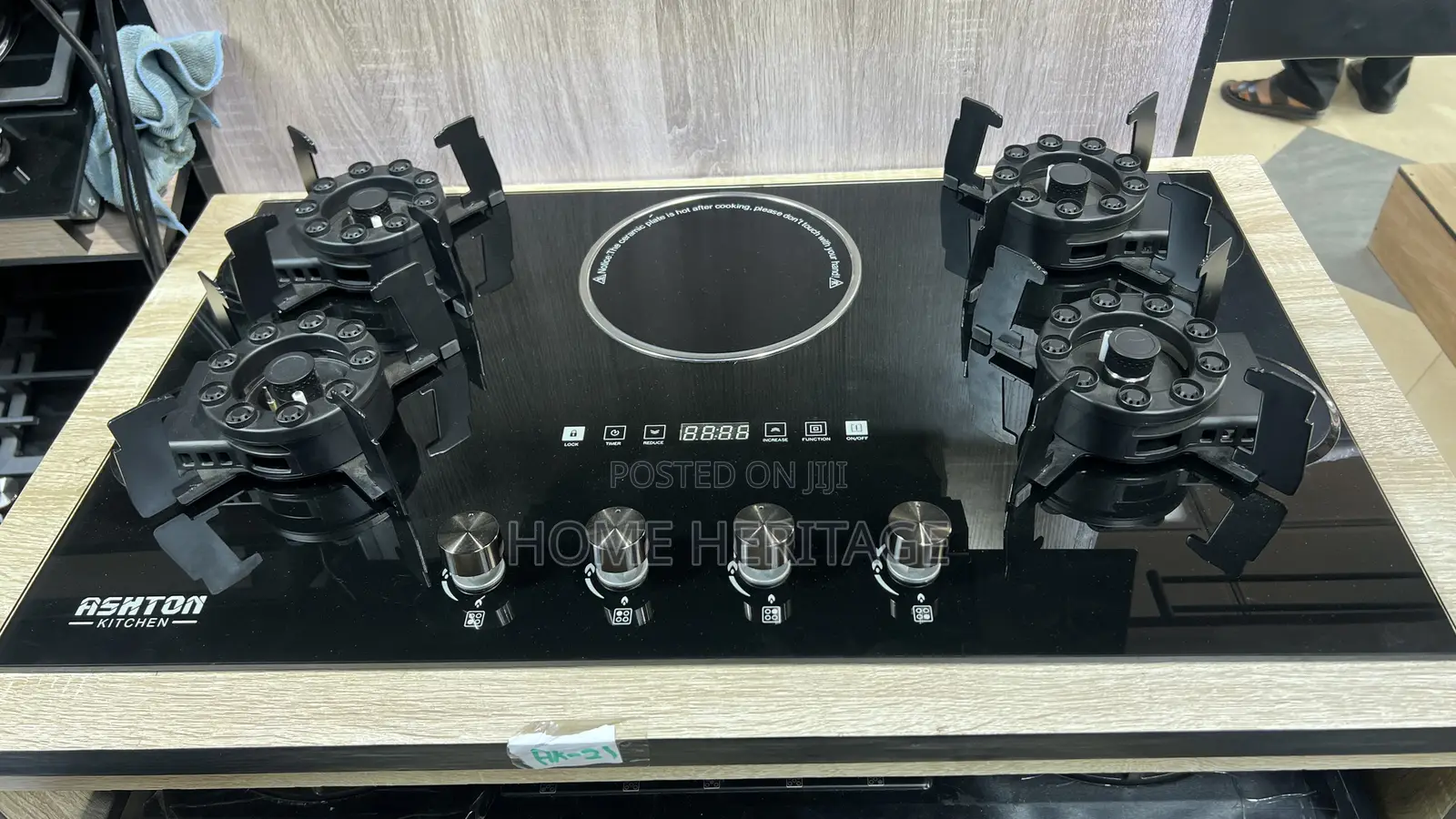 Big Engine 5 Burner Gas/Electric Cooker