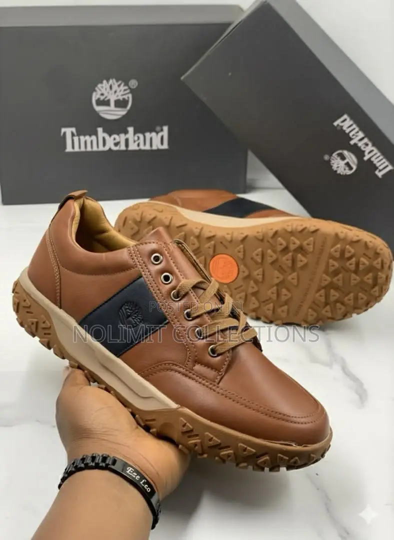 Timberland Lace Up Shoe With Spotted Soles
