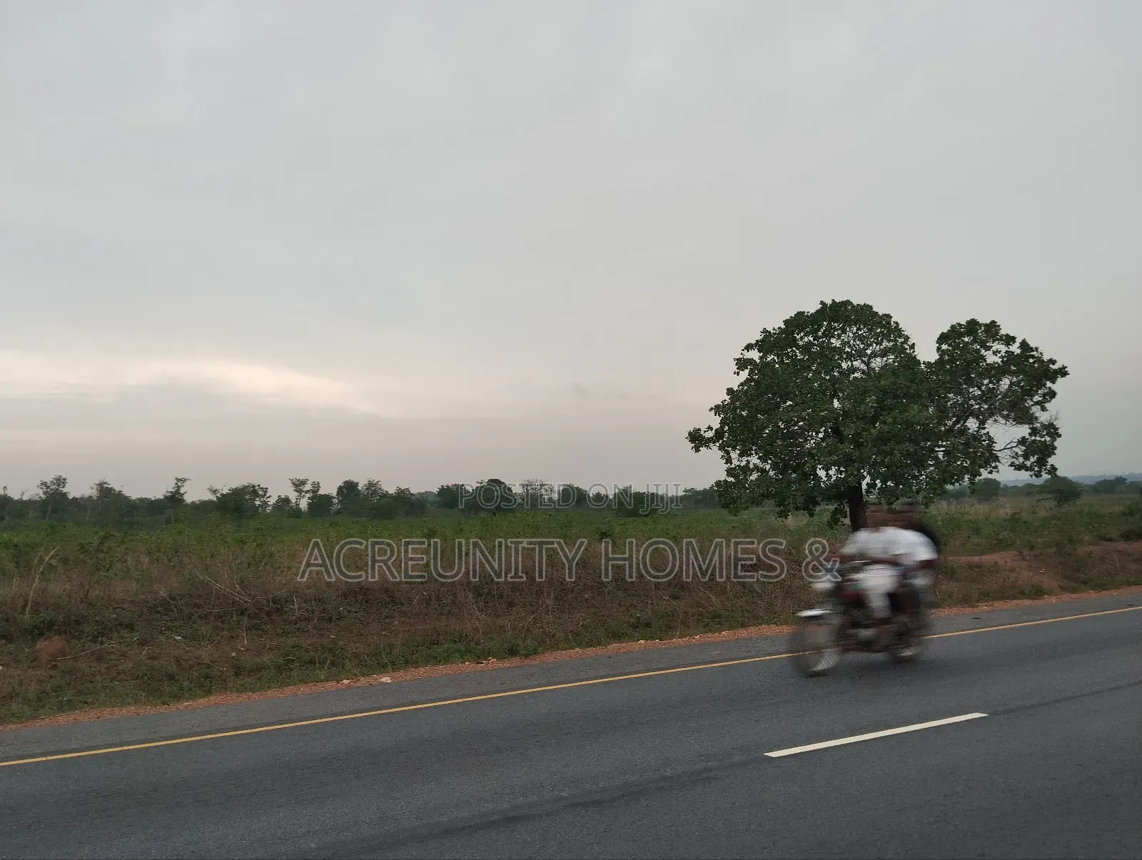 5 Acres of Commercial Land Available, Along Iseyin-Ogbomoso Express Wa