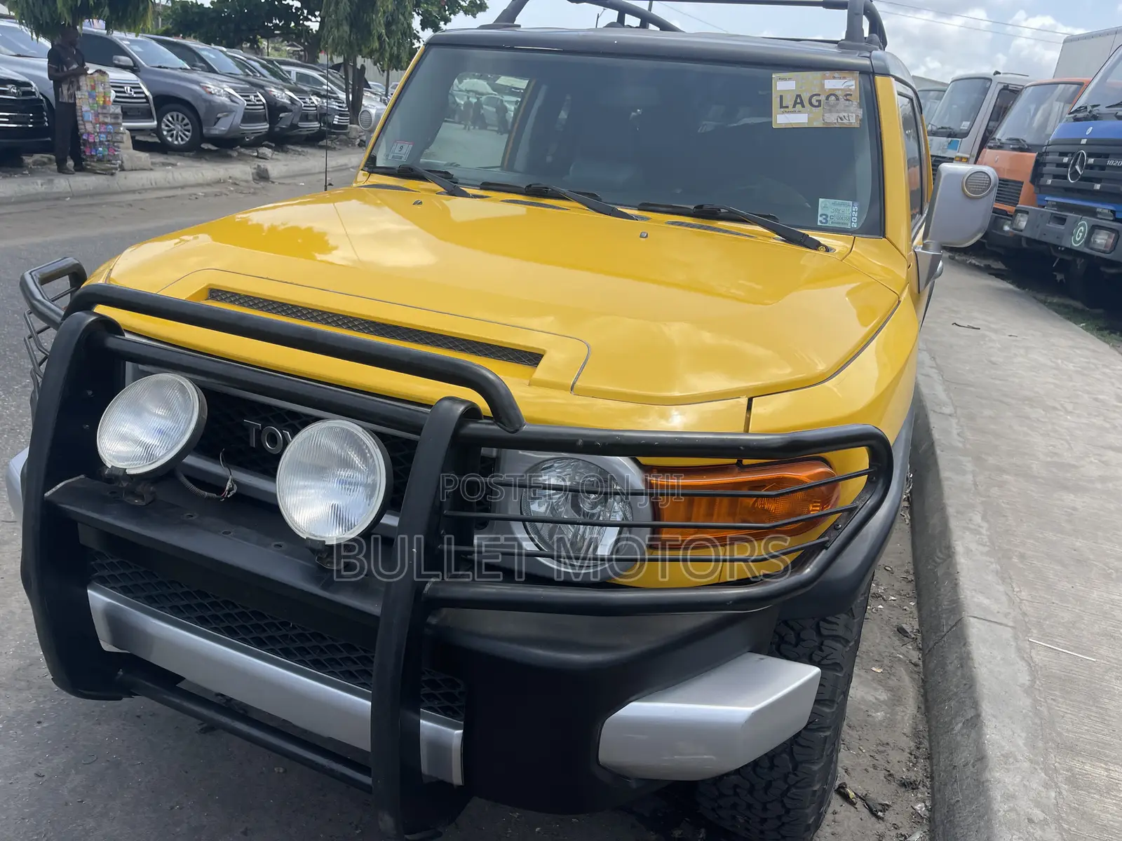 Toyota FJ Cruiser Base 4x4 2008 Yellow