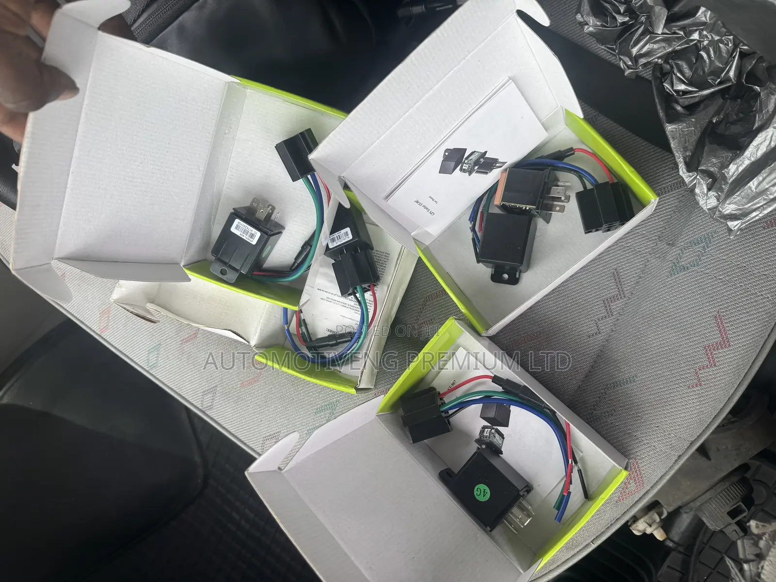 Original St907 Sinotrack GPS Tracker With Installation