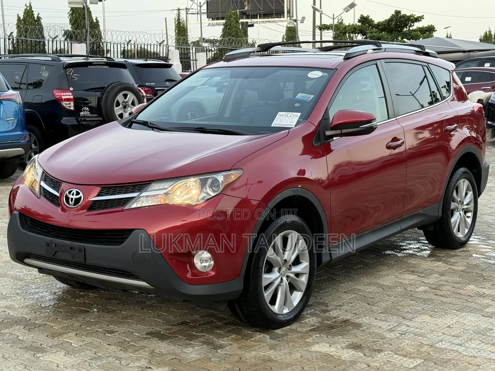 Toyota RAV4 Limited 4dr SUV AWD (2.5L 4cyl 6A) 2014 Red