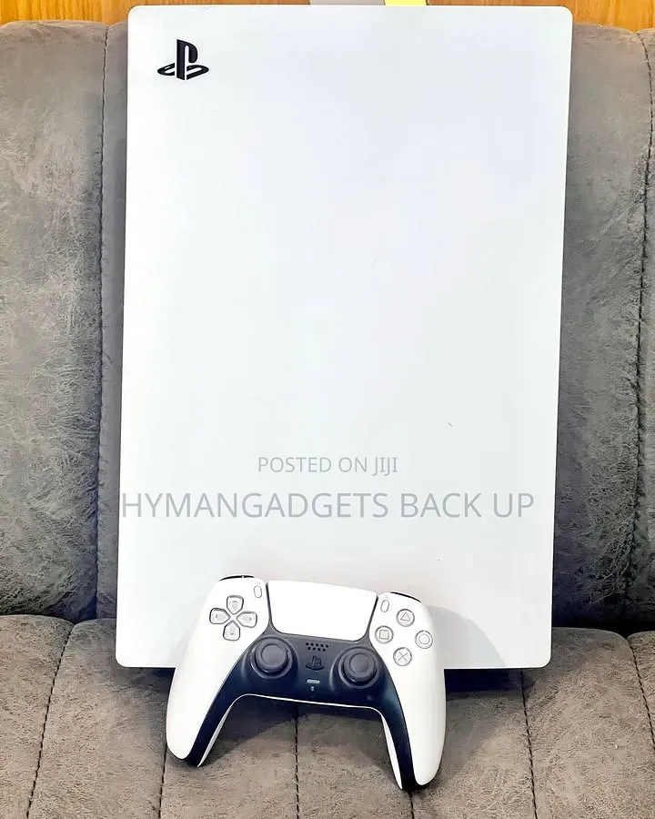 Uk Used Ps 5 Fat With 1 Pad and 10 Licenced Games Including Fc 26