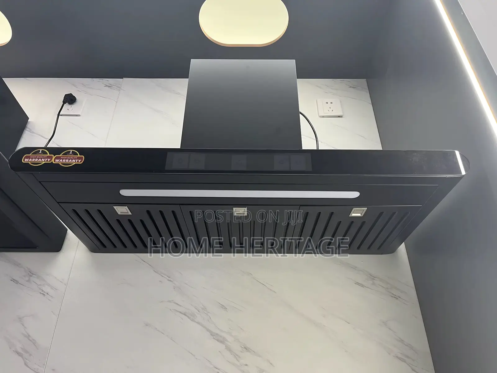 Luxury Kitchen Heat Extractor Maat Black
