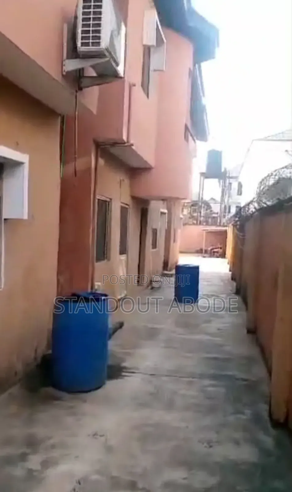 3bdrm Block of Flats in Ogunrobi Estate, Idimu for sale