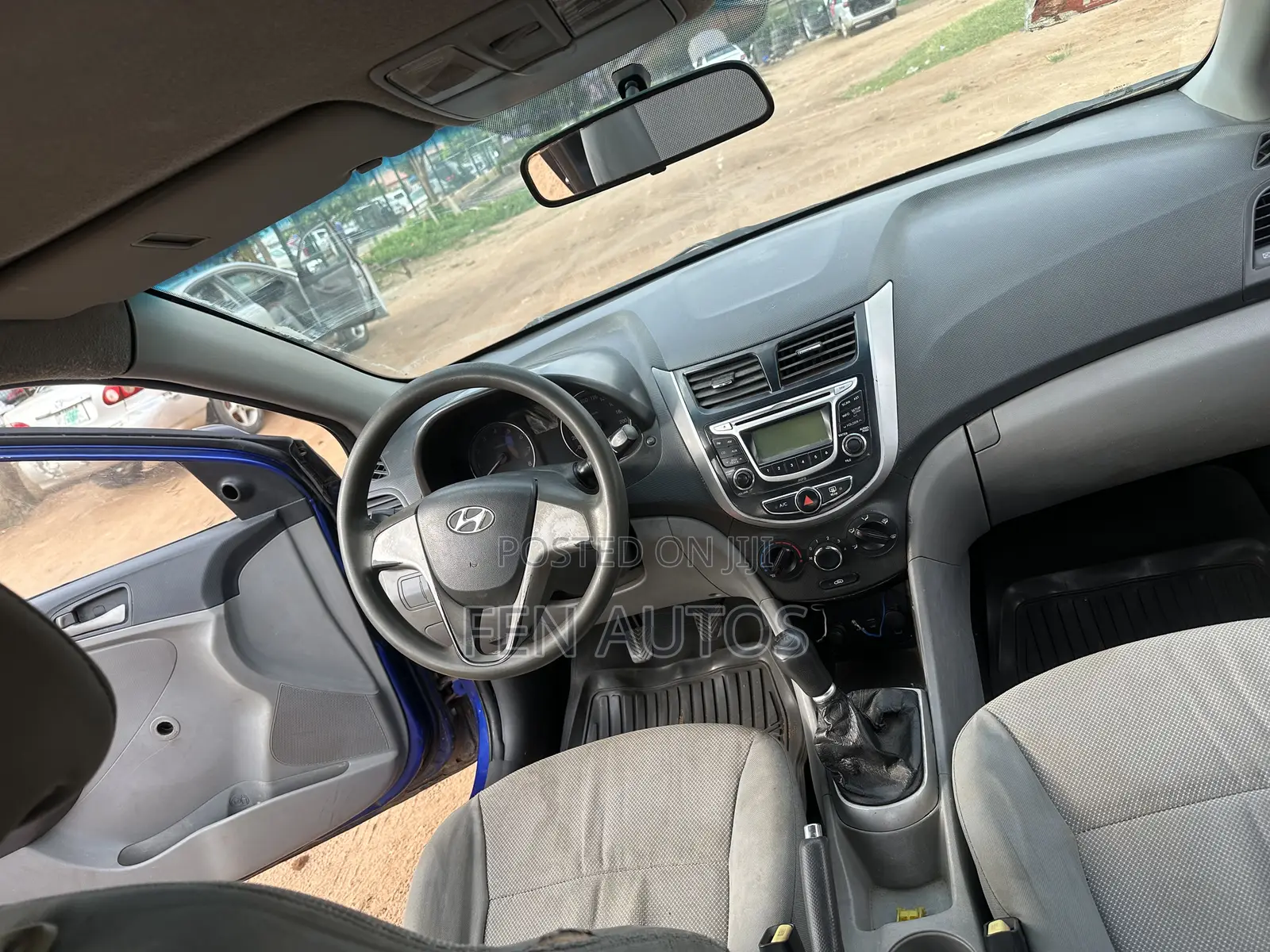 Hyundai Accent 2012 Blue