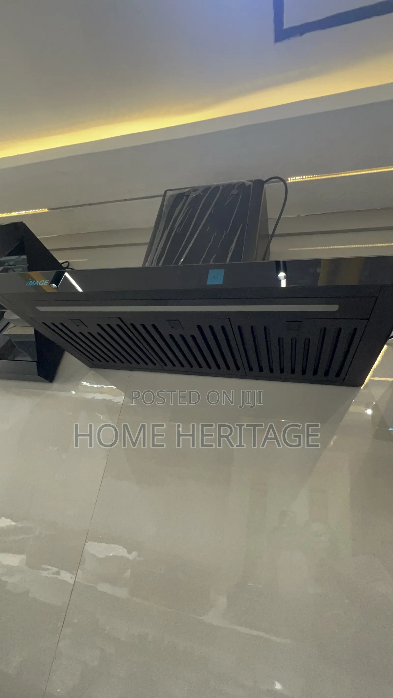 Luxury Smart Range Hood With Hand Wave Control