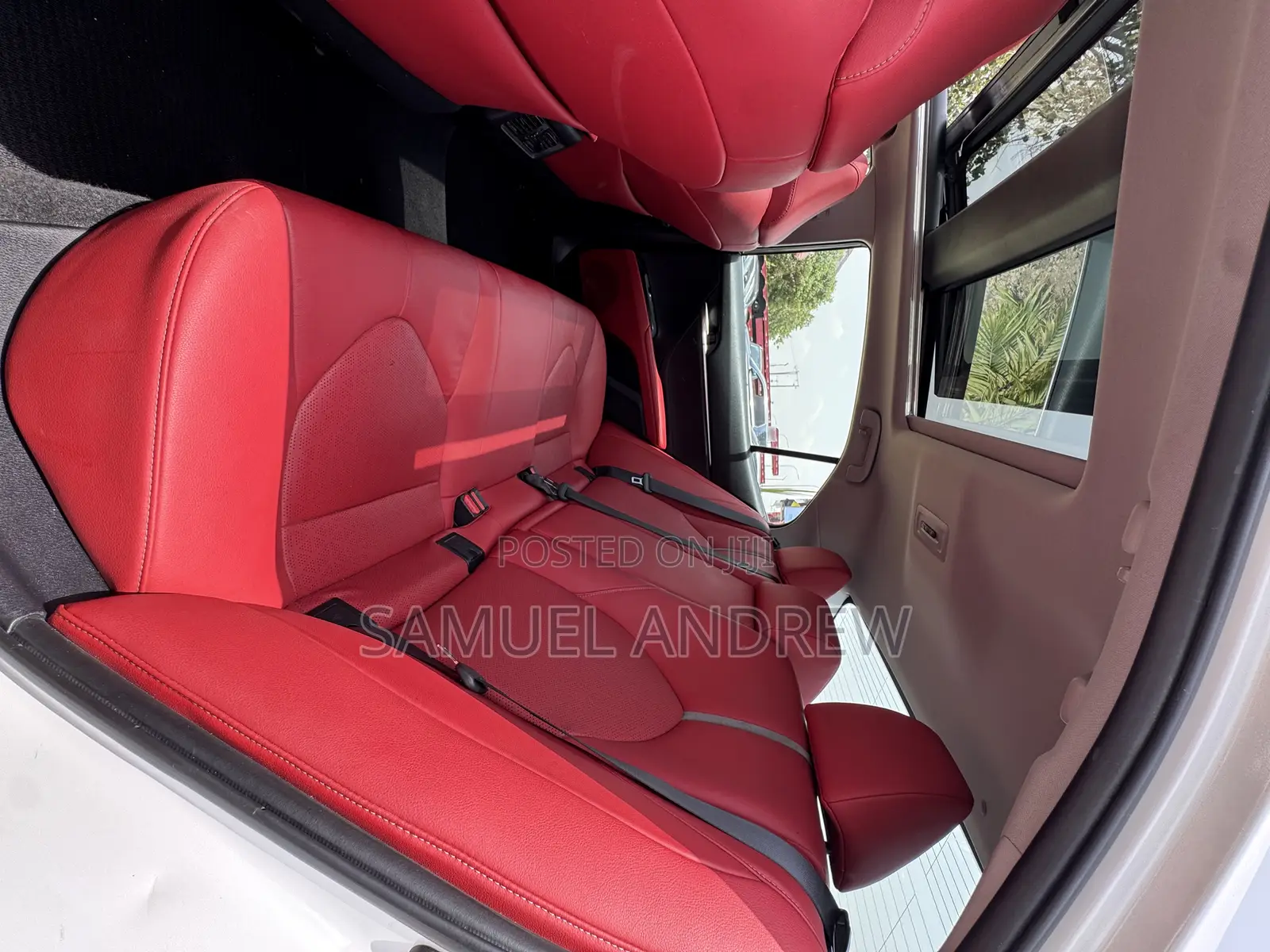 Toyota Camry XSE FWD (2.5L 4cyl 8AM) 2018 White