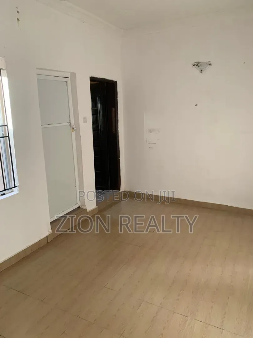 1bdrm Bedsitter in Ogunse, Igando-Oloja for rent