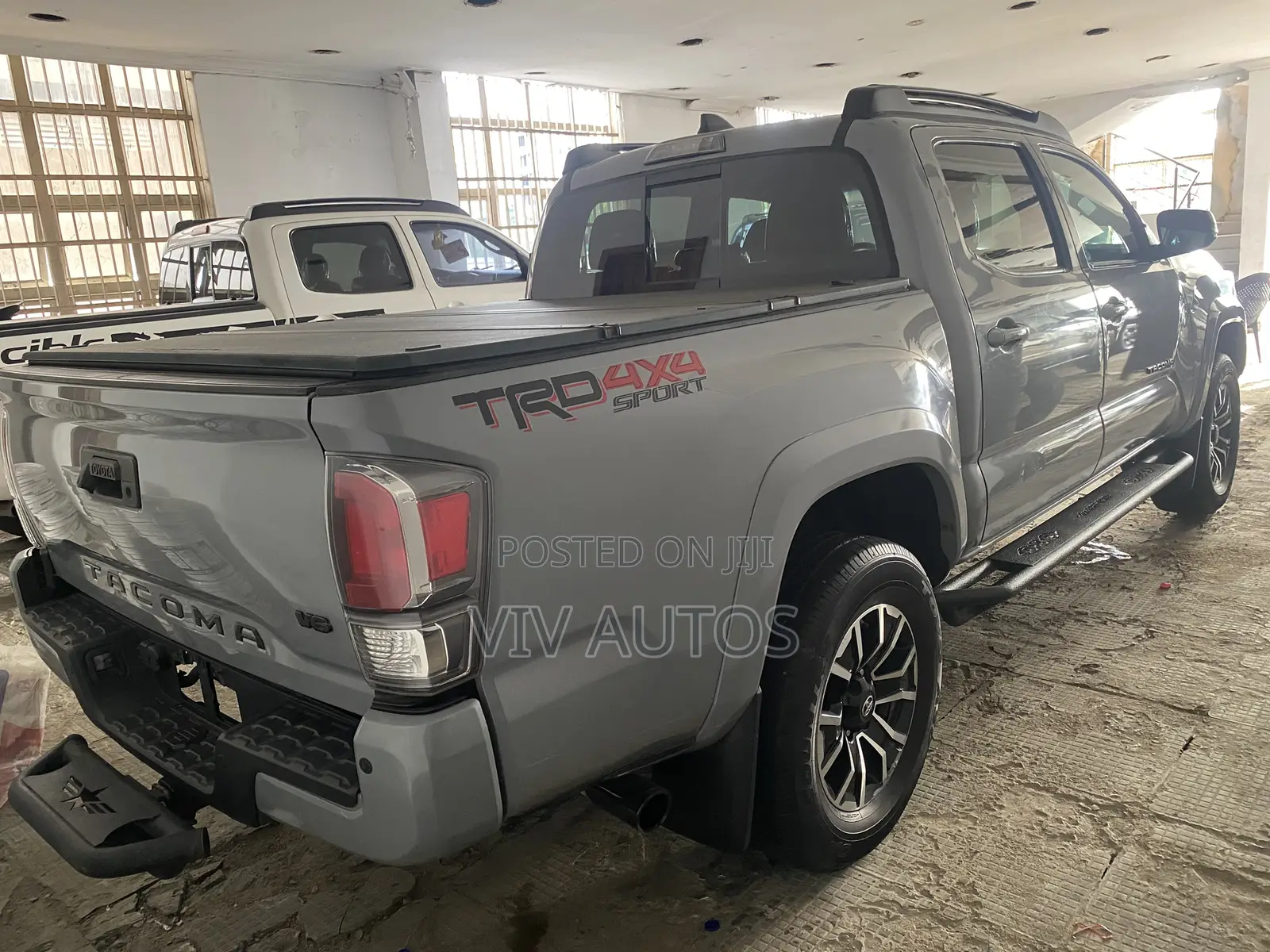 Toyota Tacoma TRD Off Road V6 4x4 Double Cab 127.4 in. WB 2020 Gray
