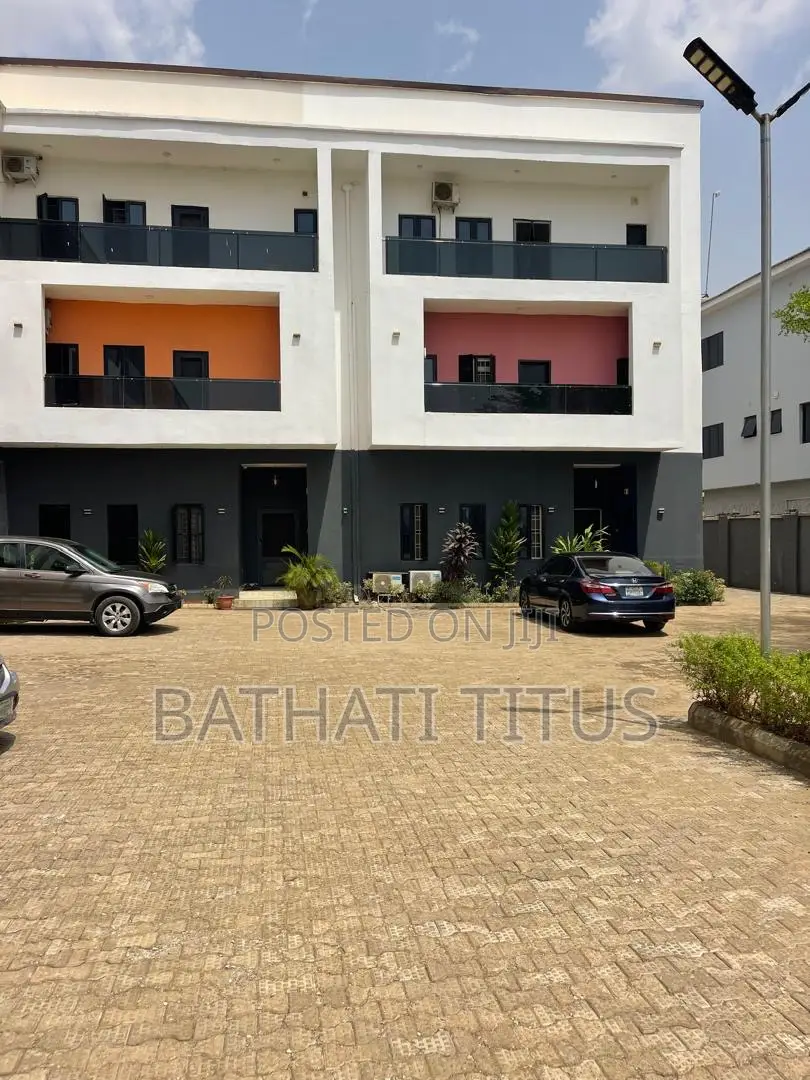 3bdrm Block of Flats in Jahi for sale