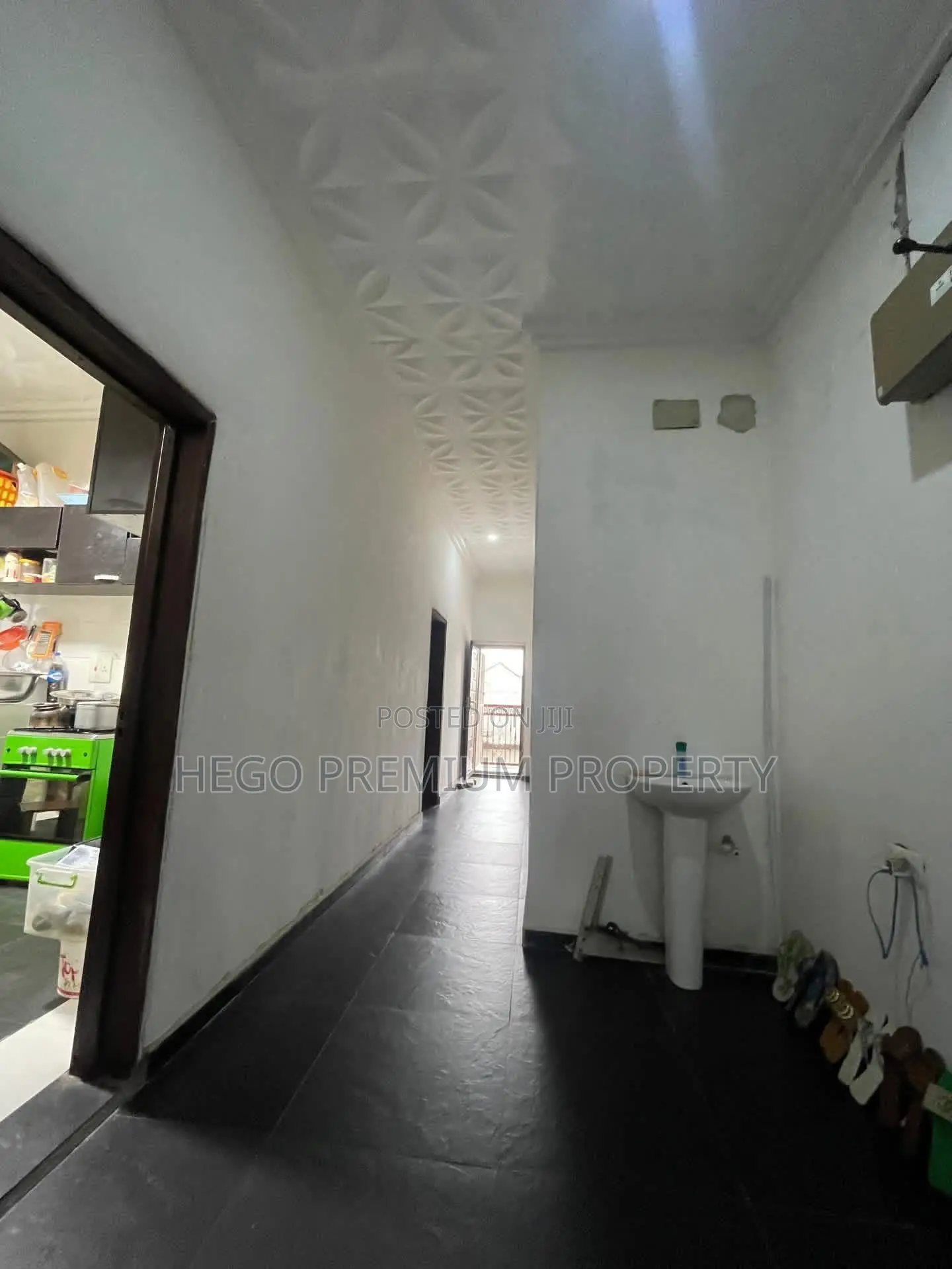 5bdrm House in New Lay Out, Obio-Akpor for sale