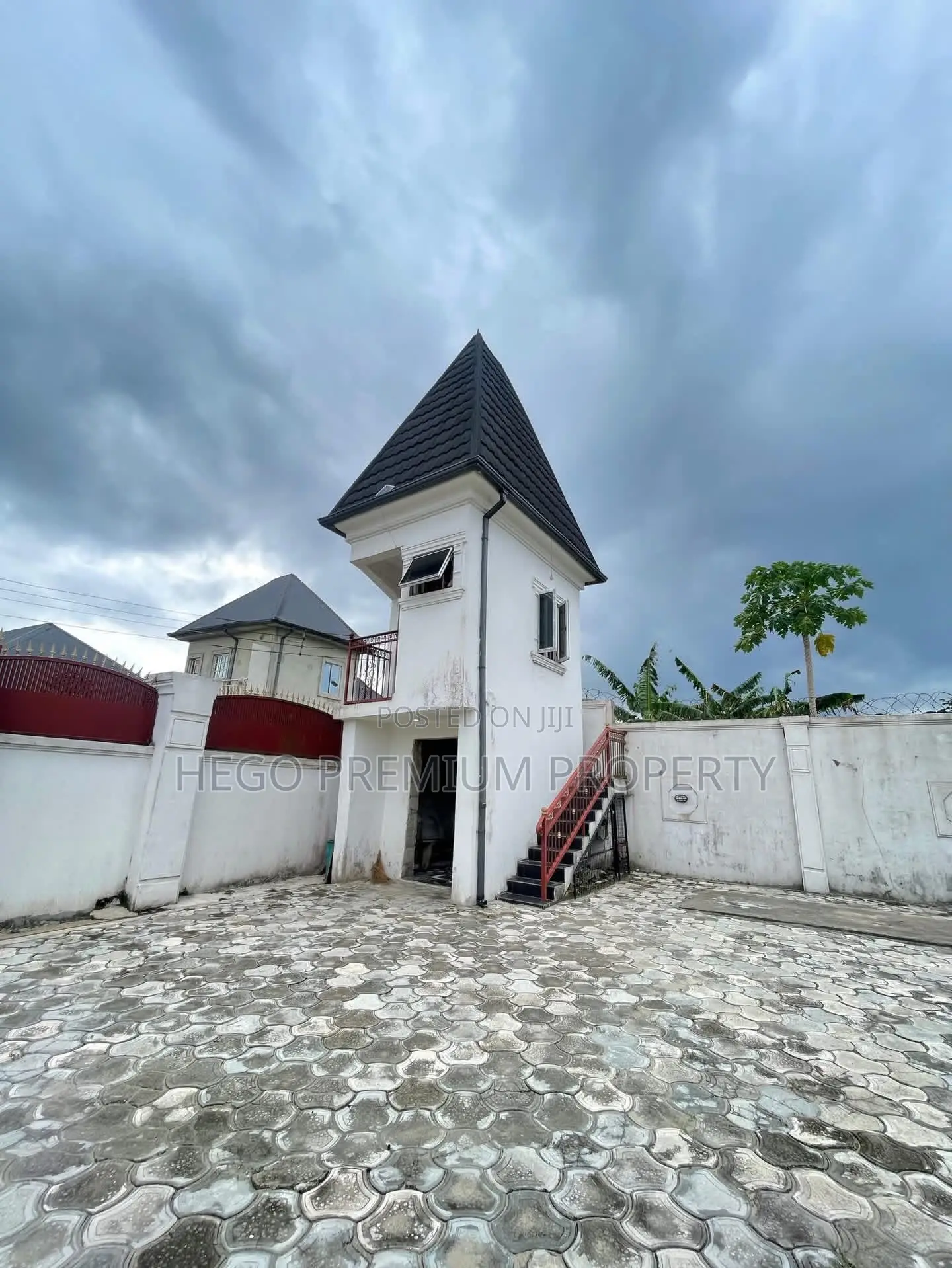 5bdrm House in New Lay Out, Obio-Akpor for sale