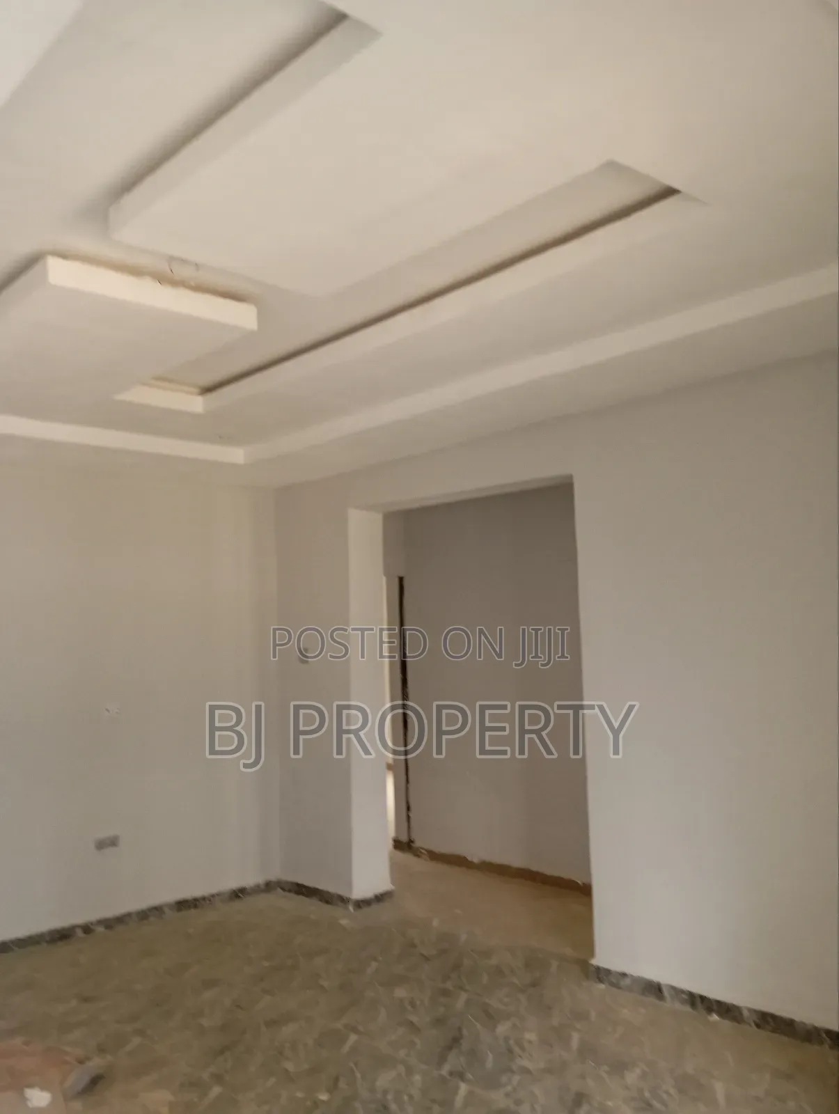 2bdrm Block of Flats in Vicki Tt Estate, Kubwa for sale