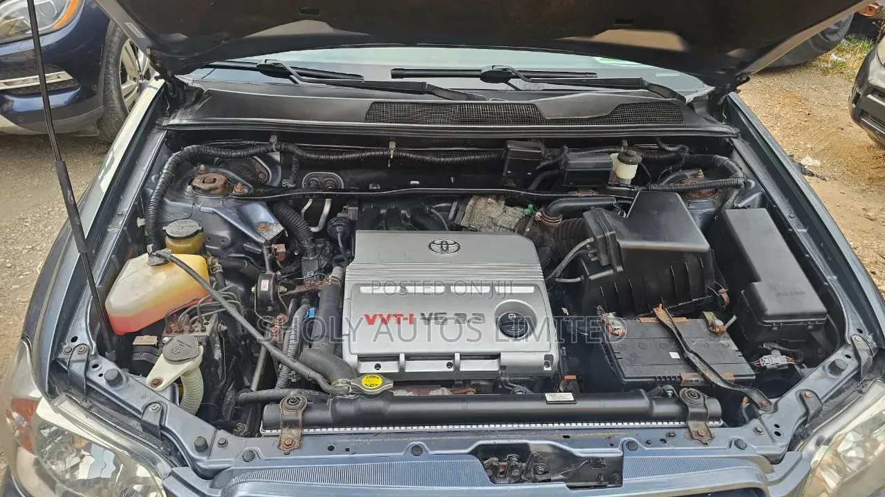 Toyota Highlander V6 2005 Gray