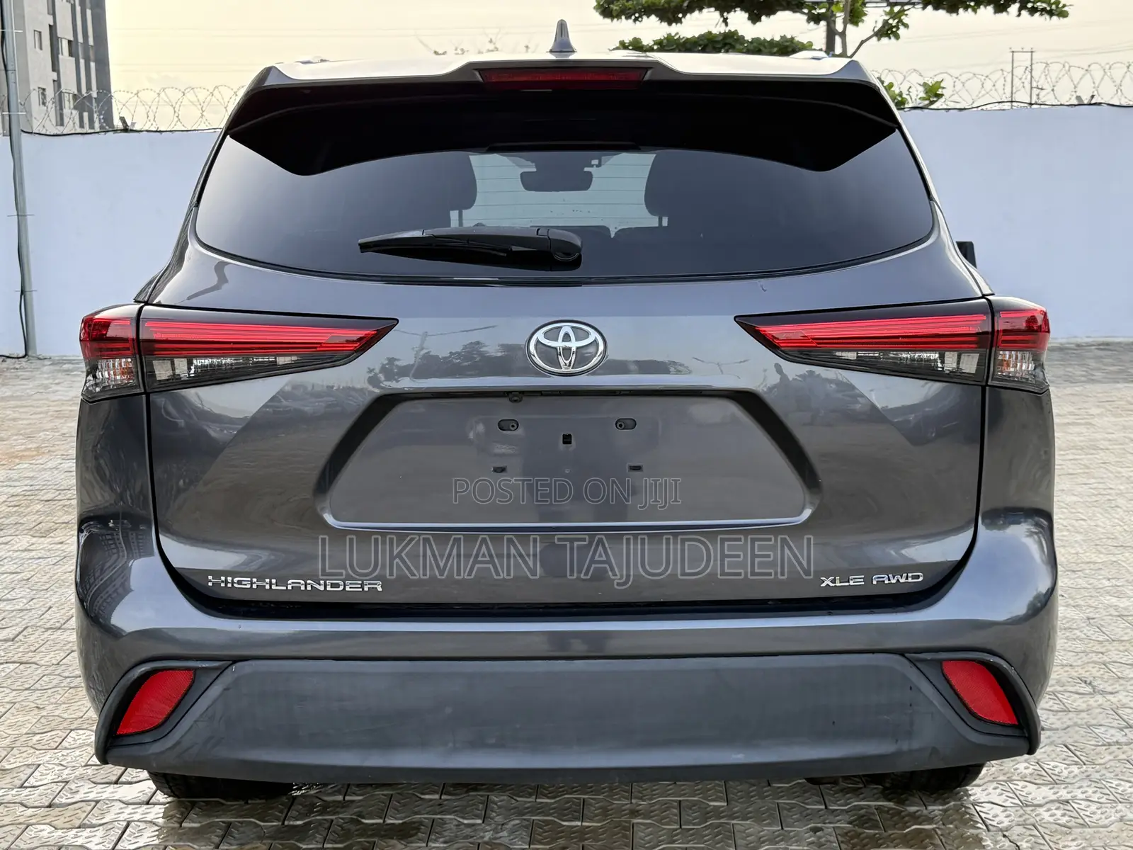 Toyota Highlander XLE AWD 2020 Gray