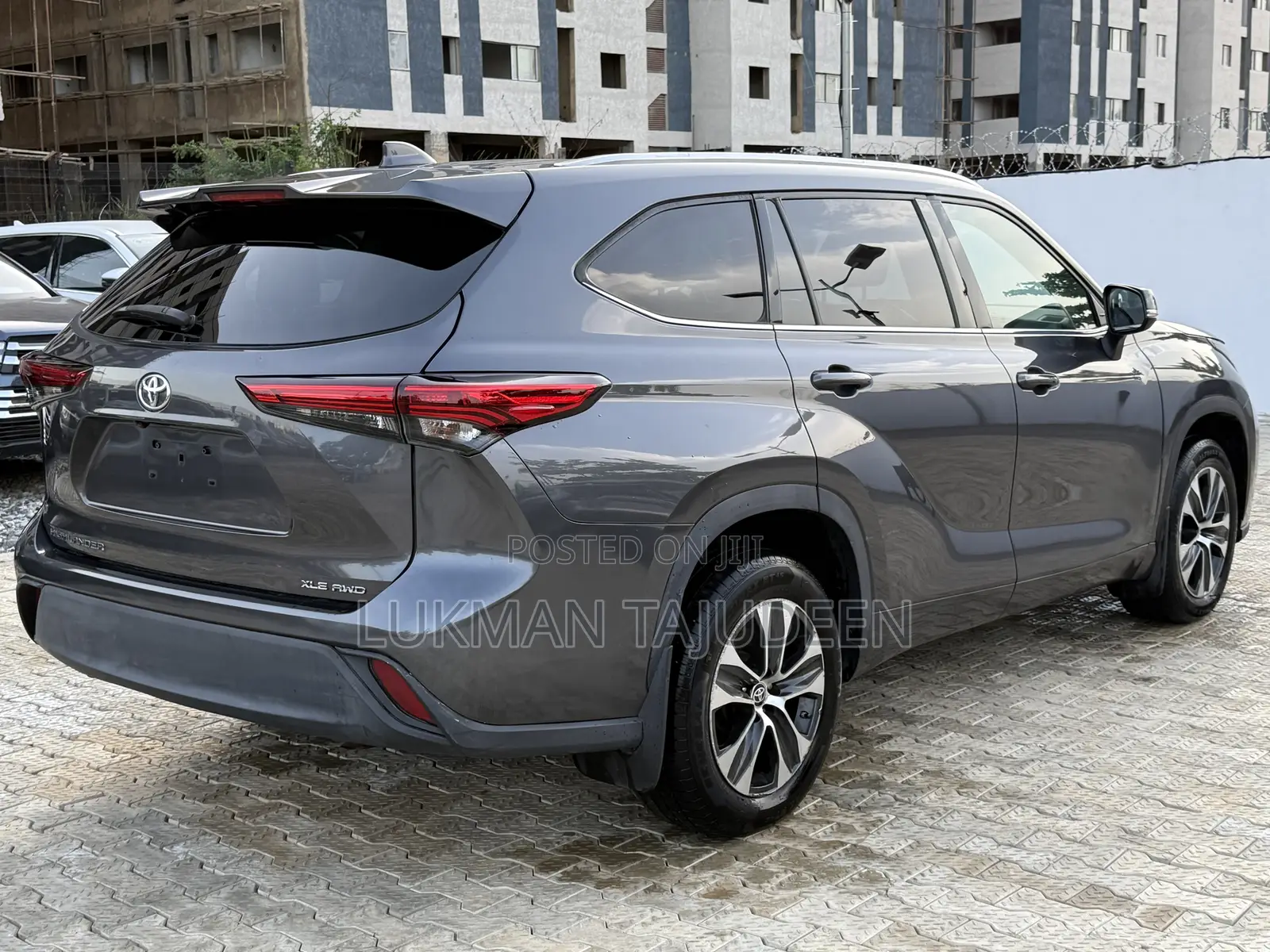 Toyota Highlander XLE AWD 2020 Gray