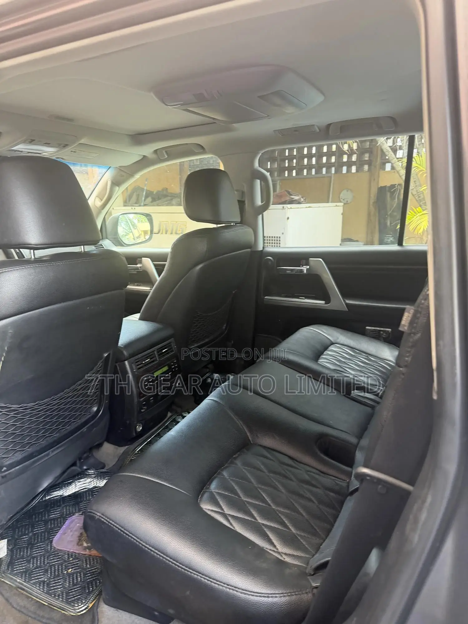 Toyota Land Cruiser 5.7 V8 2013 Gray