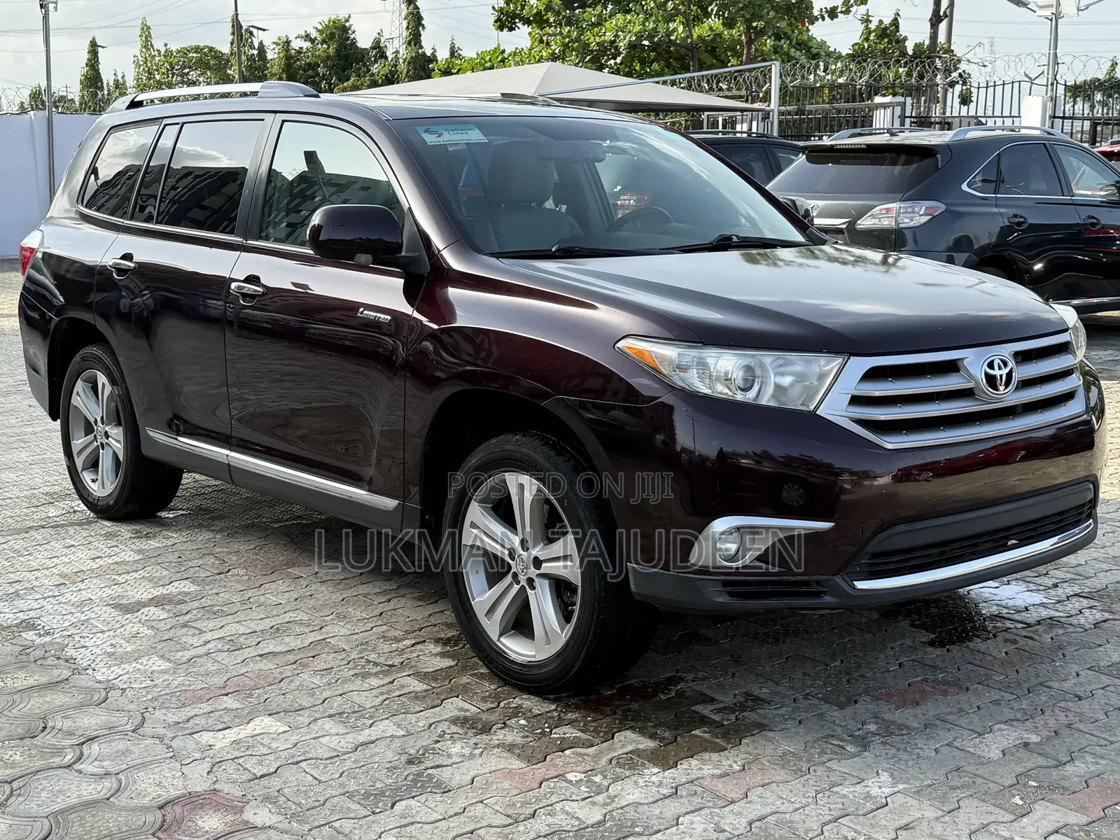 Toyota Highlander Limited 2011 Burgundy