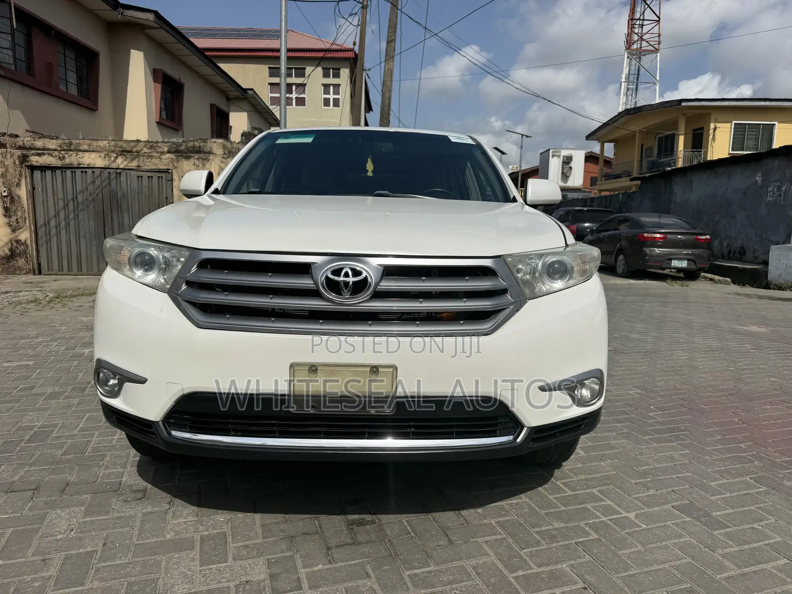 Toyota Highlander Limited 3.5l 4WD 2013 White