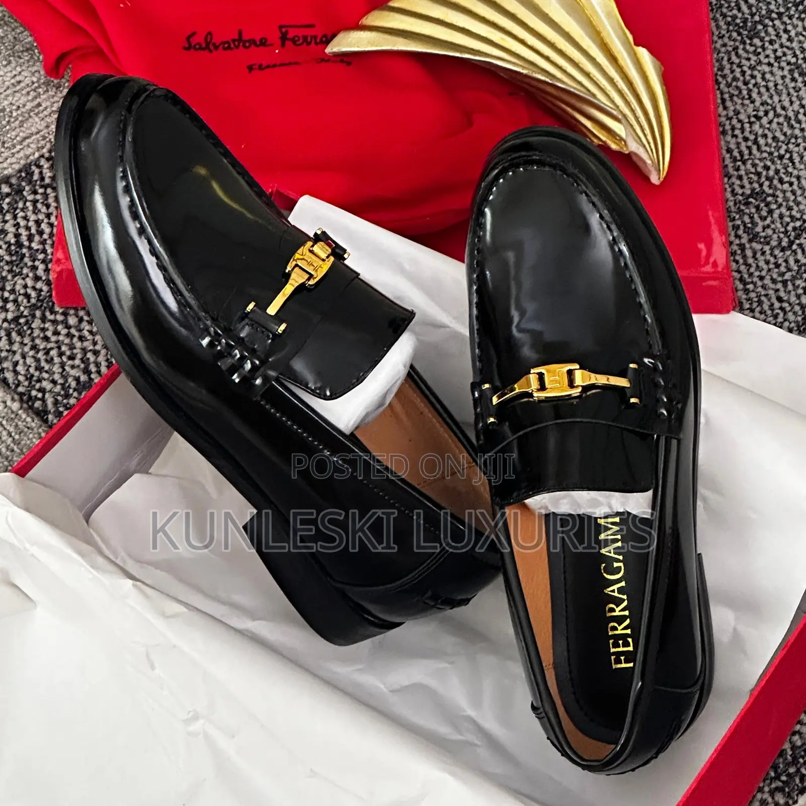 Original Salvatore Ferragamo Embossed-Gancio Patent Loafers Shoes