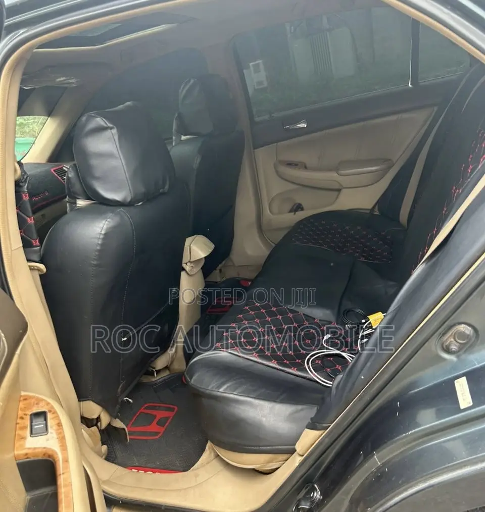 Honda Accord 2005 Gray