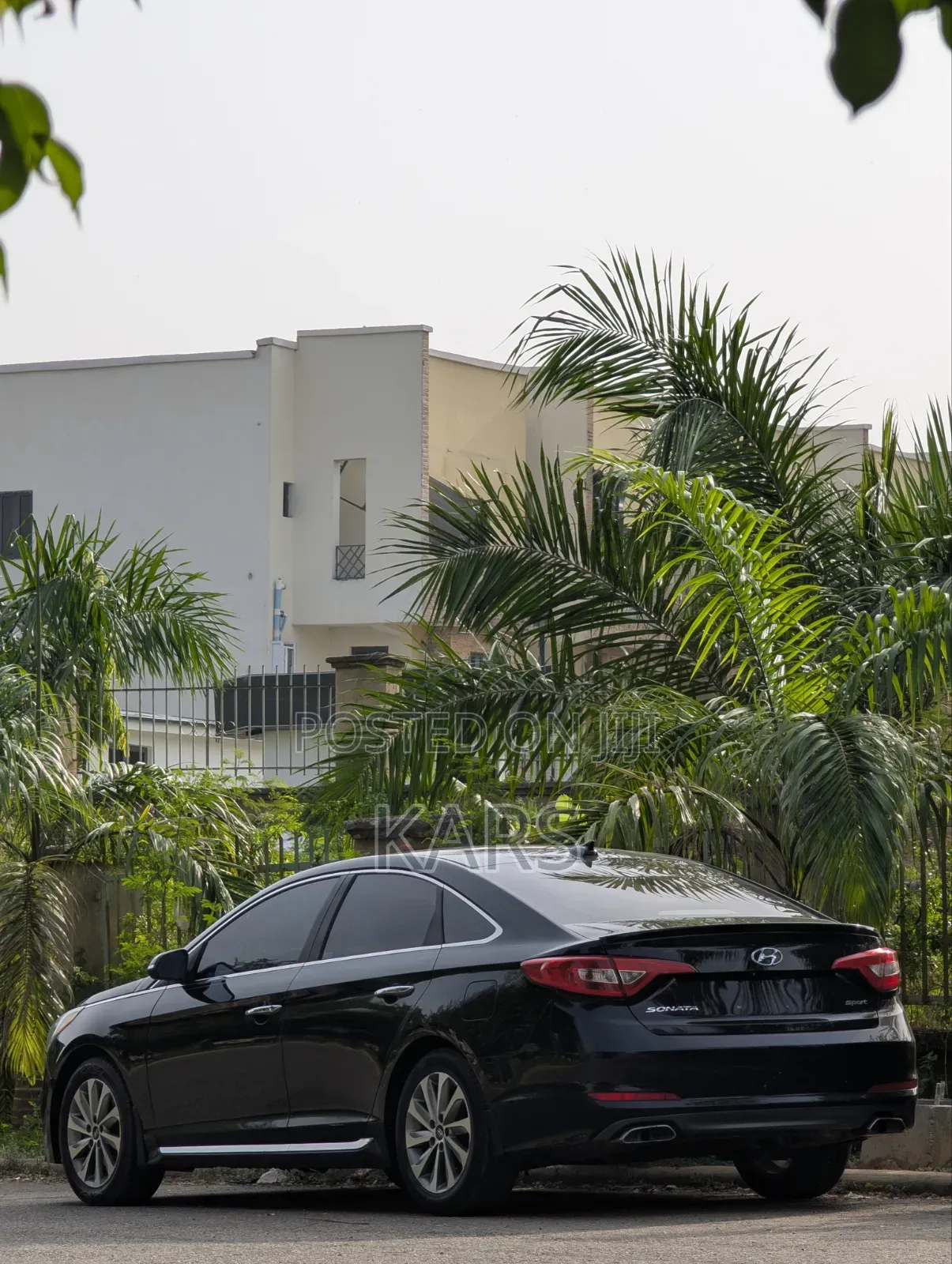 Hyundai Sonata Sport Sedan FWD (2.4L 4cyl 6A) 2016 Black