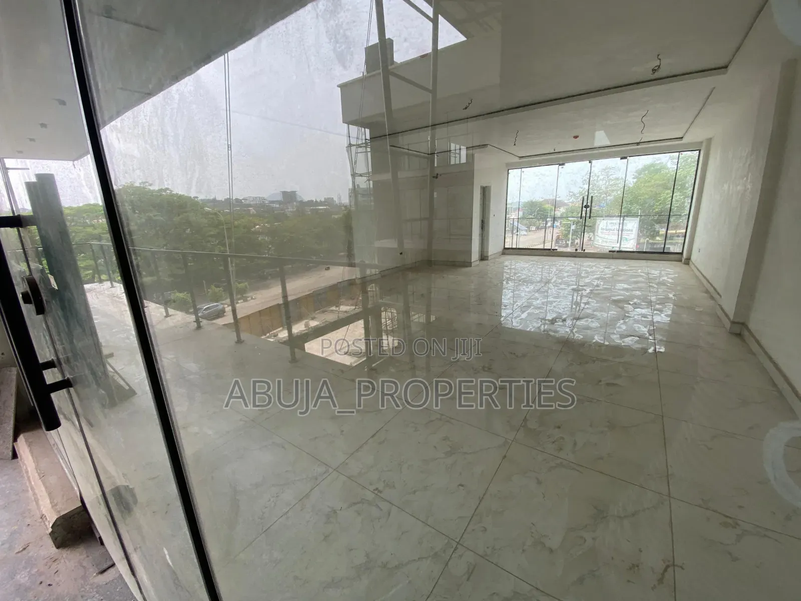 Shop/Office Space for Rent