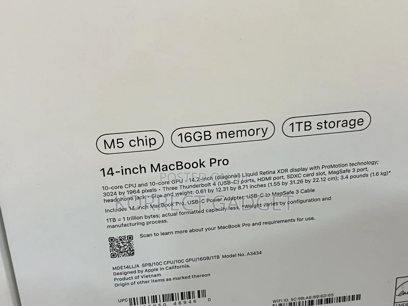 New Laptop Apple MacBook Pro 2025 M5 14-inch 16GB Apple M5 SSD 1T