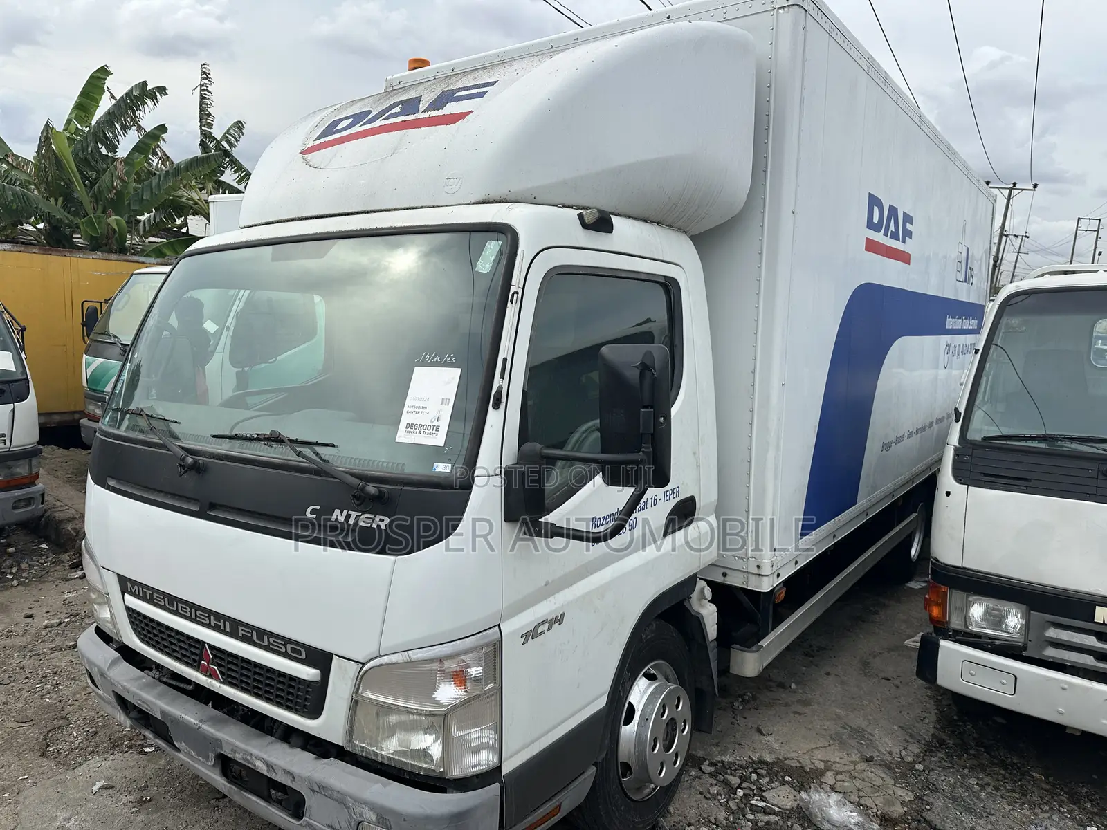 Mitsubishi Fusion Truck