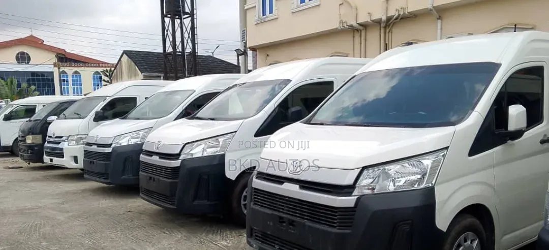 Toyota HiAce 2020 White